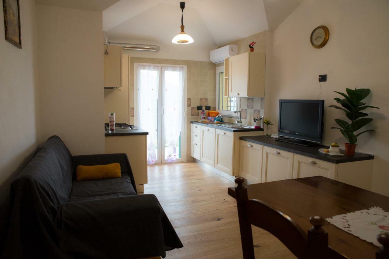 Apartament Brenin Varazze Zewnętrze zdjęcie