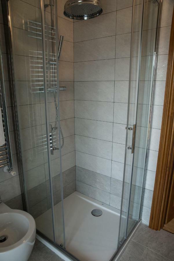 Apartament Brenin Varazze Zewnętrze zdjęcie
